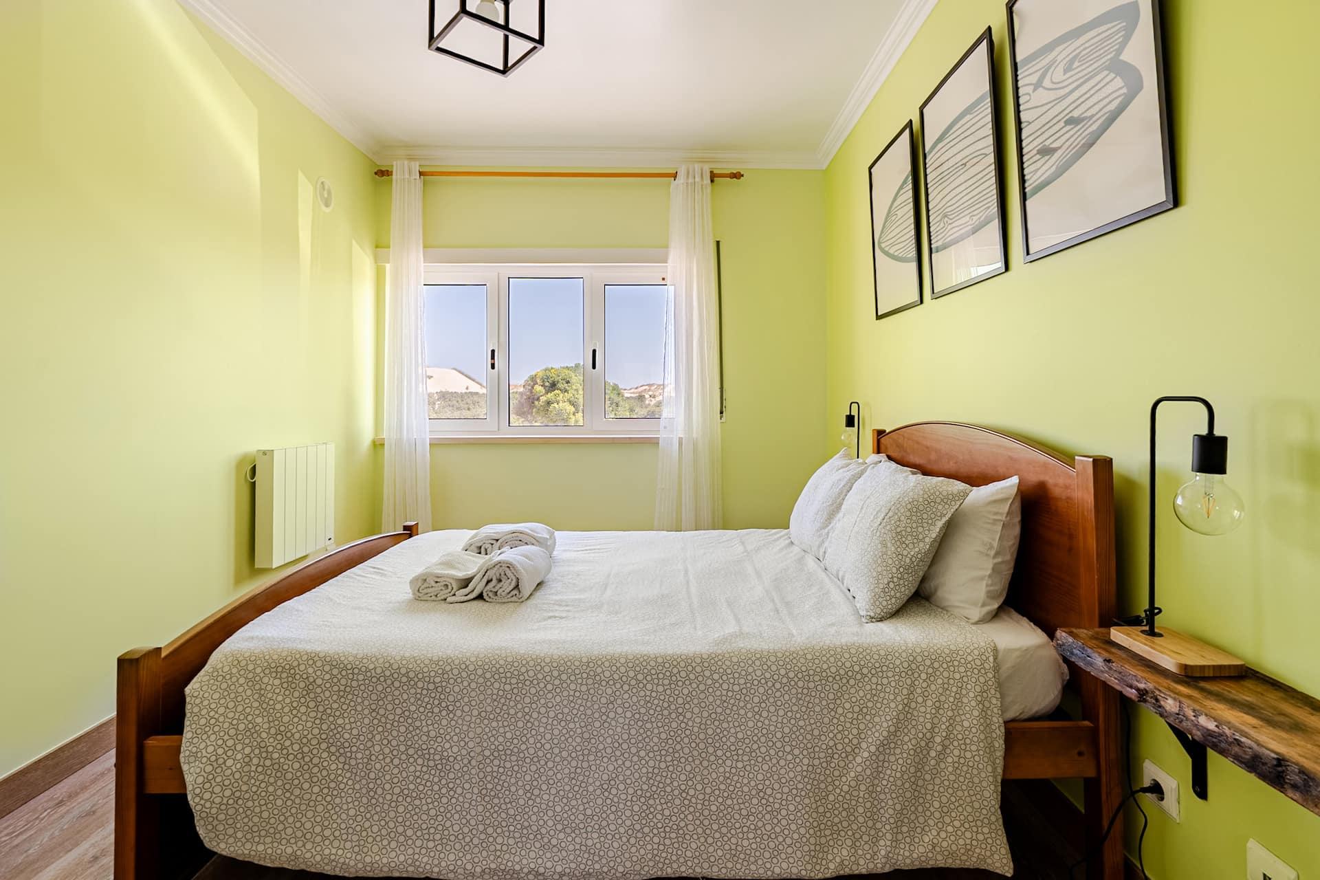 Apartamento Bay em Peniche — quarto de casal