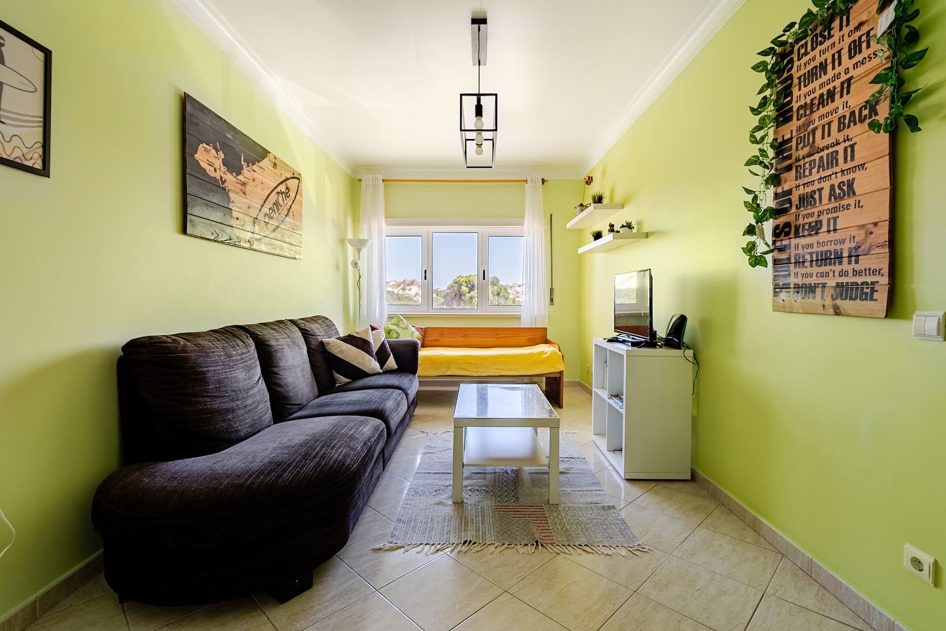 Apartamento Bay em Peniche — sala de estar