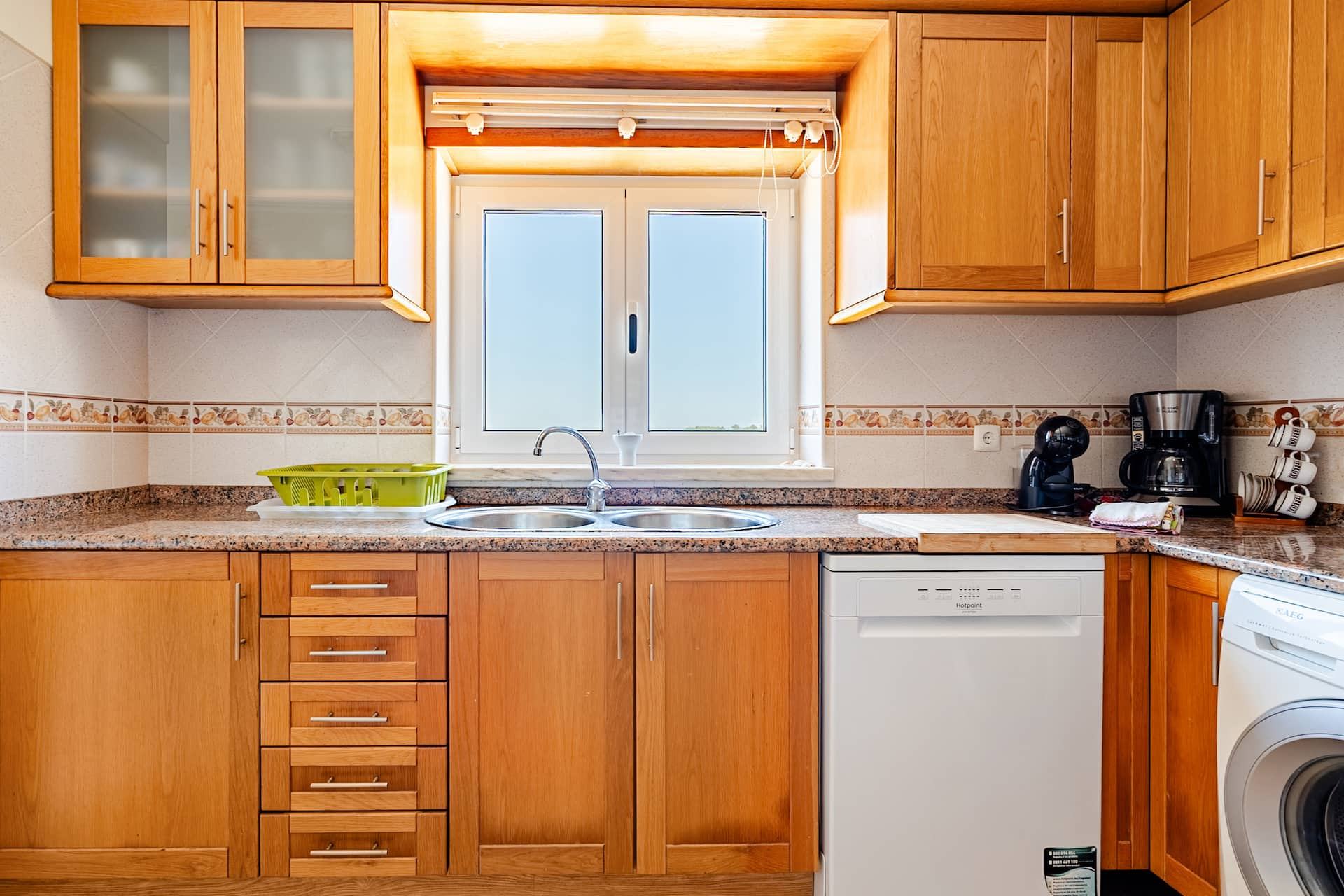 Apartamento SurfPeniche Ocean View em Peniche — cozinha equipada